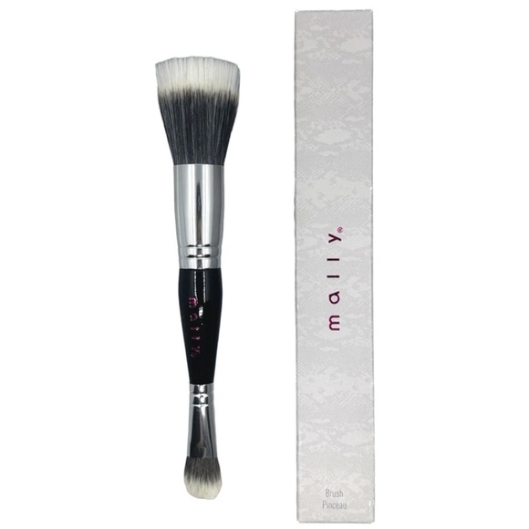 Mally Beauty Other - Mally Beauty Double-Ended Face & Eye Full Size Make-Up Brush Tools Eyeshadow
